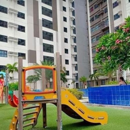 Horizon 101 A10 Shortwalk Robinson'S Mall + Free Wifi+ Netflix Cebu Exteriör bild