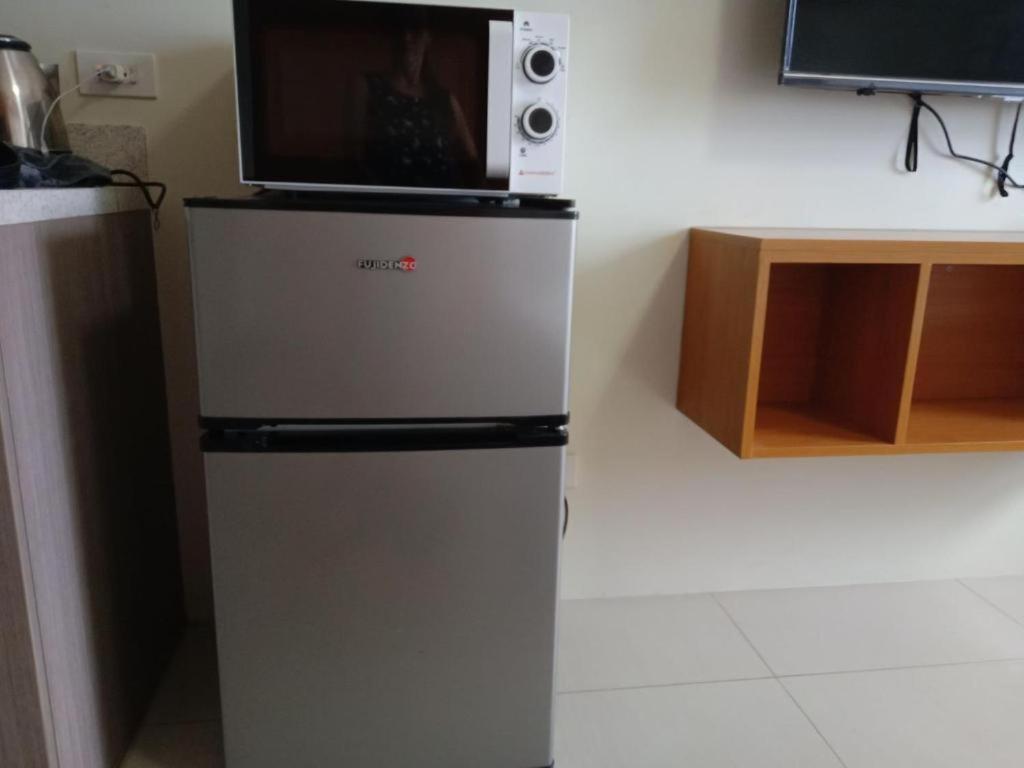 Horizon 101 A10 Shortwalk Robinson'S Mall + Free Wifi+ Netflix Cebu Exteriör bild